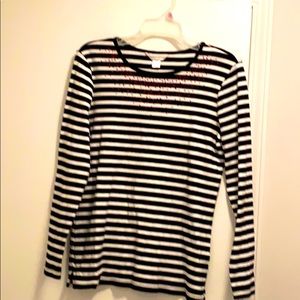 Long-sleeved tee